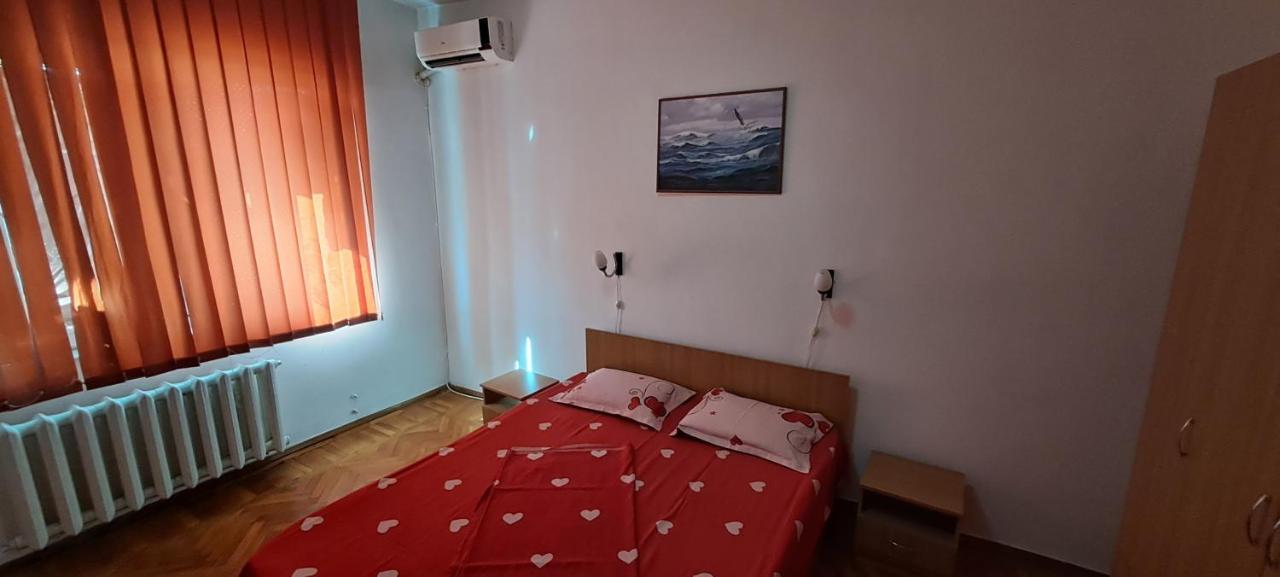 Apartament Grigore Etaj 2 Mangalia Exterior foto